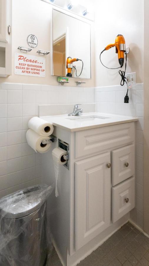 Two Bedrooms Apartment Manage And Supervise By Host Endless Features Amenities Dishwasher Washer Dryer Best Wifi Internet Services By Verizon Fios 960 Upload 960 Download Bi Monthly Free Housekeeping Services Huge 10000 Square Footage Нью-Йорк Экстерьер фото