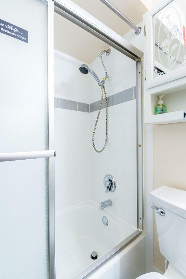 Two Bedrooms Apartment Manage And Supervise By Host Endless Features Amenities Dishwasher Washer Dryer Best Wifi Internet Services By Verizon Fios 960 Upload 960 Download Bi Monthly Free Housekeeping Services Huge 10000 Square Footage Нью-Йорк Экстерьер фото