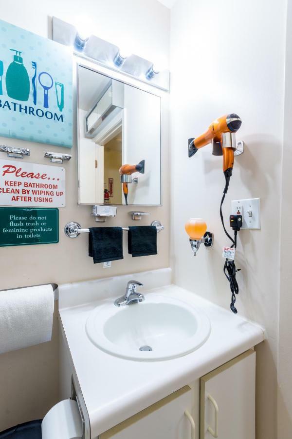 Two Bedrooms Apartment Manage And Supervise By Host Endless Features Amenities Dishwasher Washer Dryer Best Wifi Internet Services By Verizon Fios 960 Upload 960 Download Bi Monthly Free Housekeeping Services Huge 10000 Square Footage Нью-Йорк Экстерьер фото